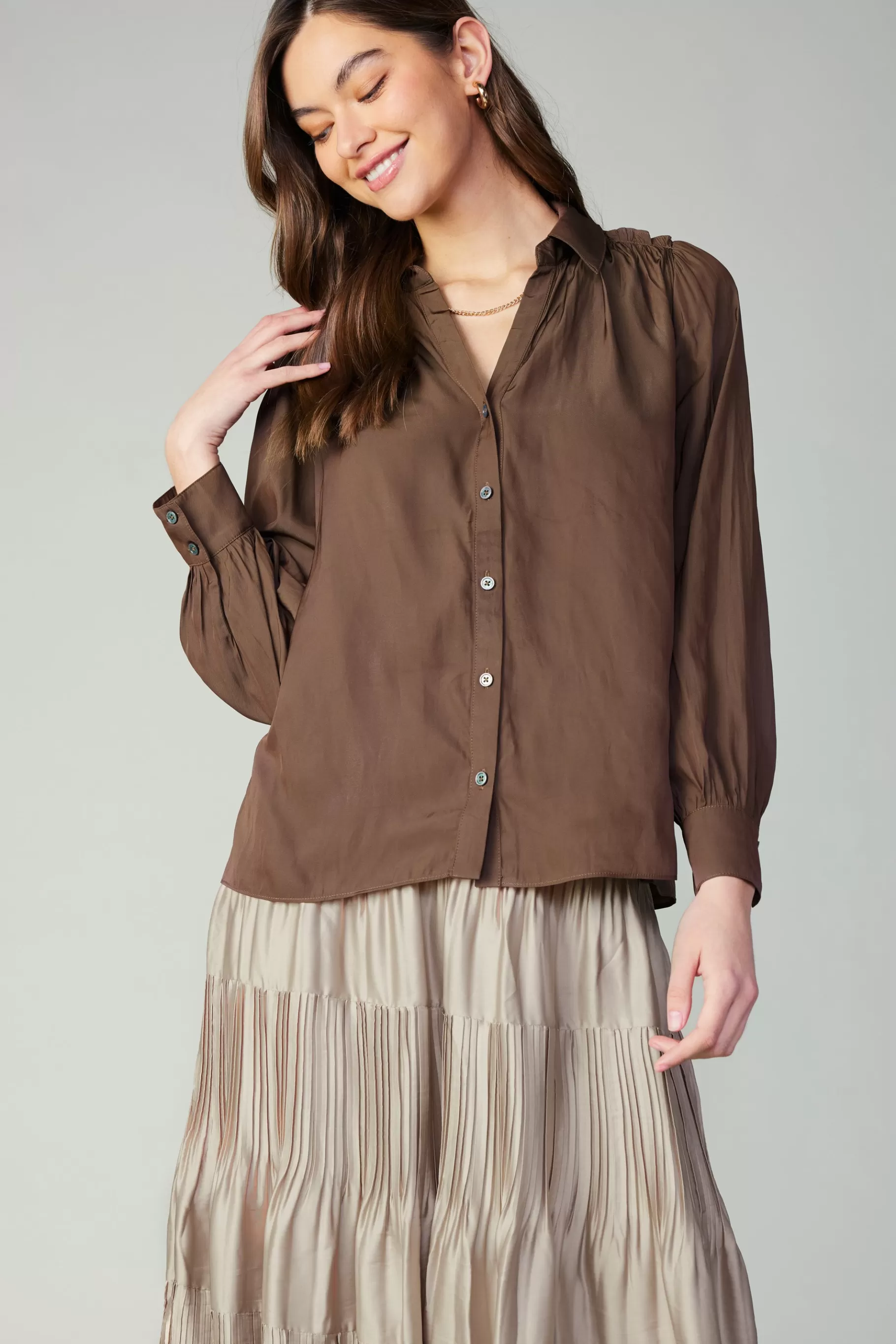 Current Air Long Sleeve Tops>Split Neck Buttoned Shirt COCOA