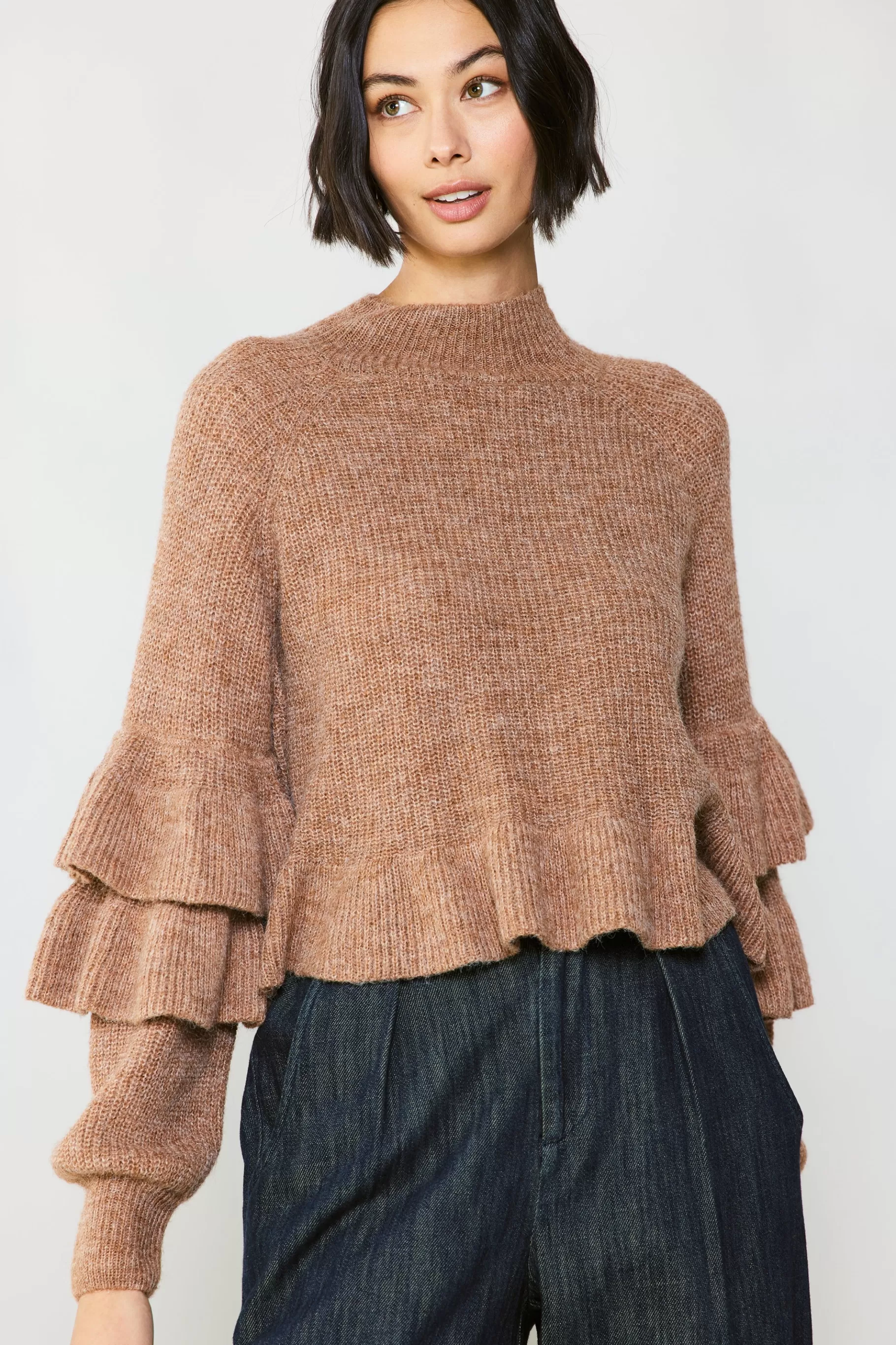 Current Air Sweaters>Tiered Sleeve Sweater LATTE