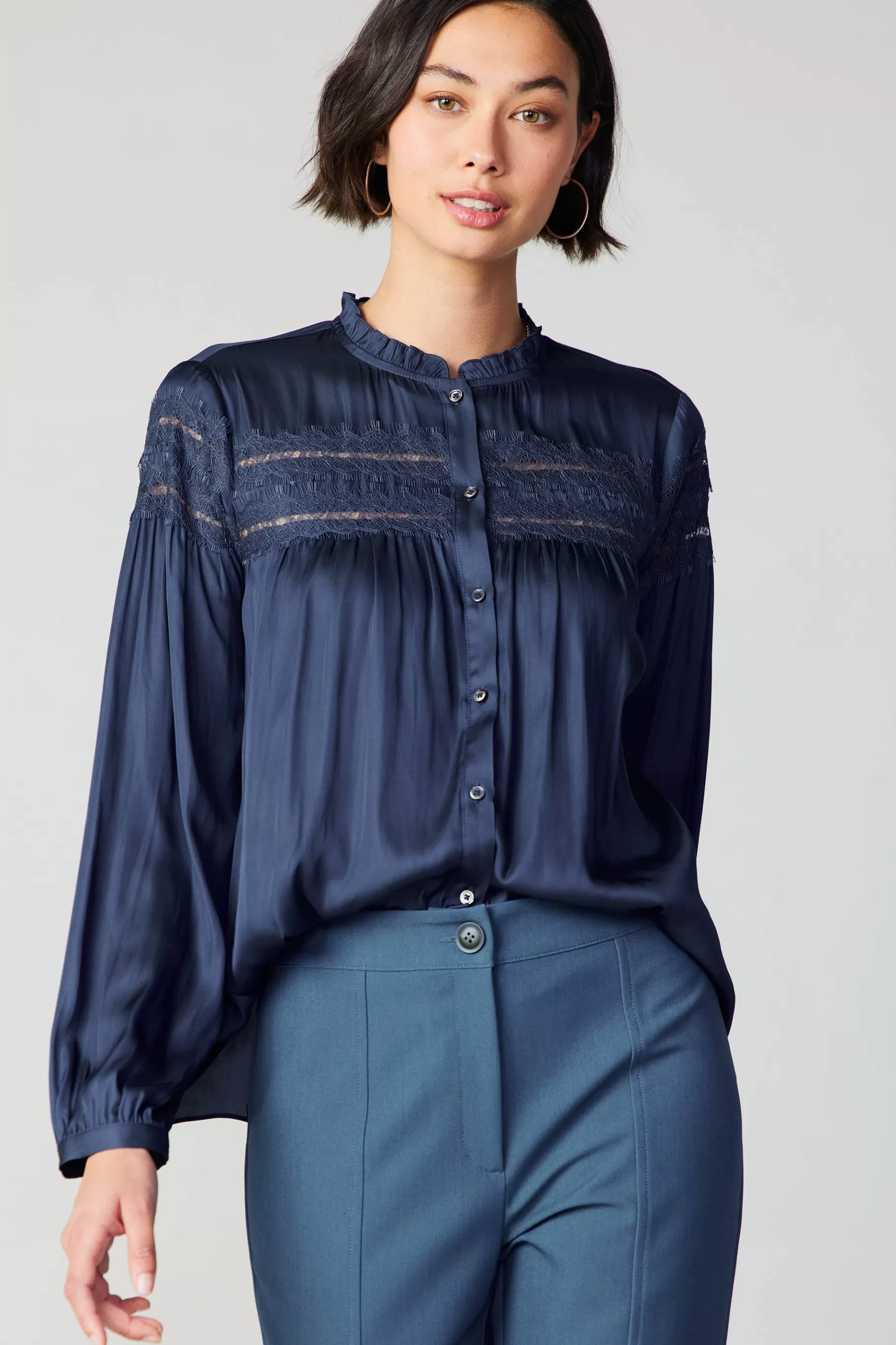 Current Air Long Sleeve Tops>Yoke Lace Blouse SLATENAVY